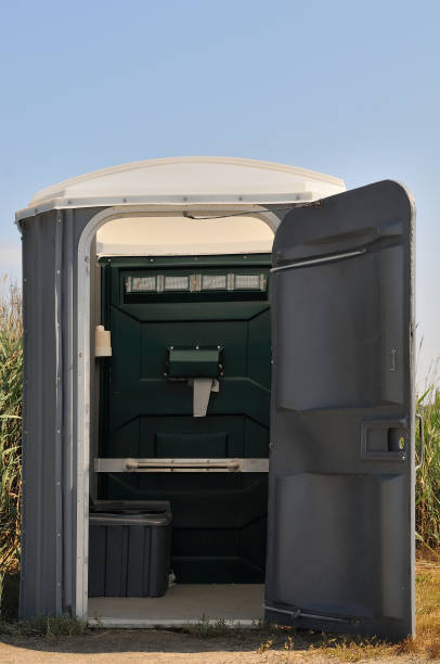 Best Portable toilet rental cost  in Inverness Highlands South, FL